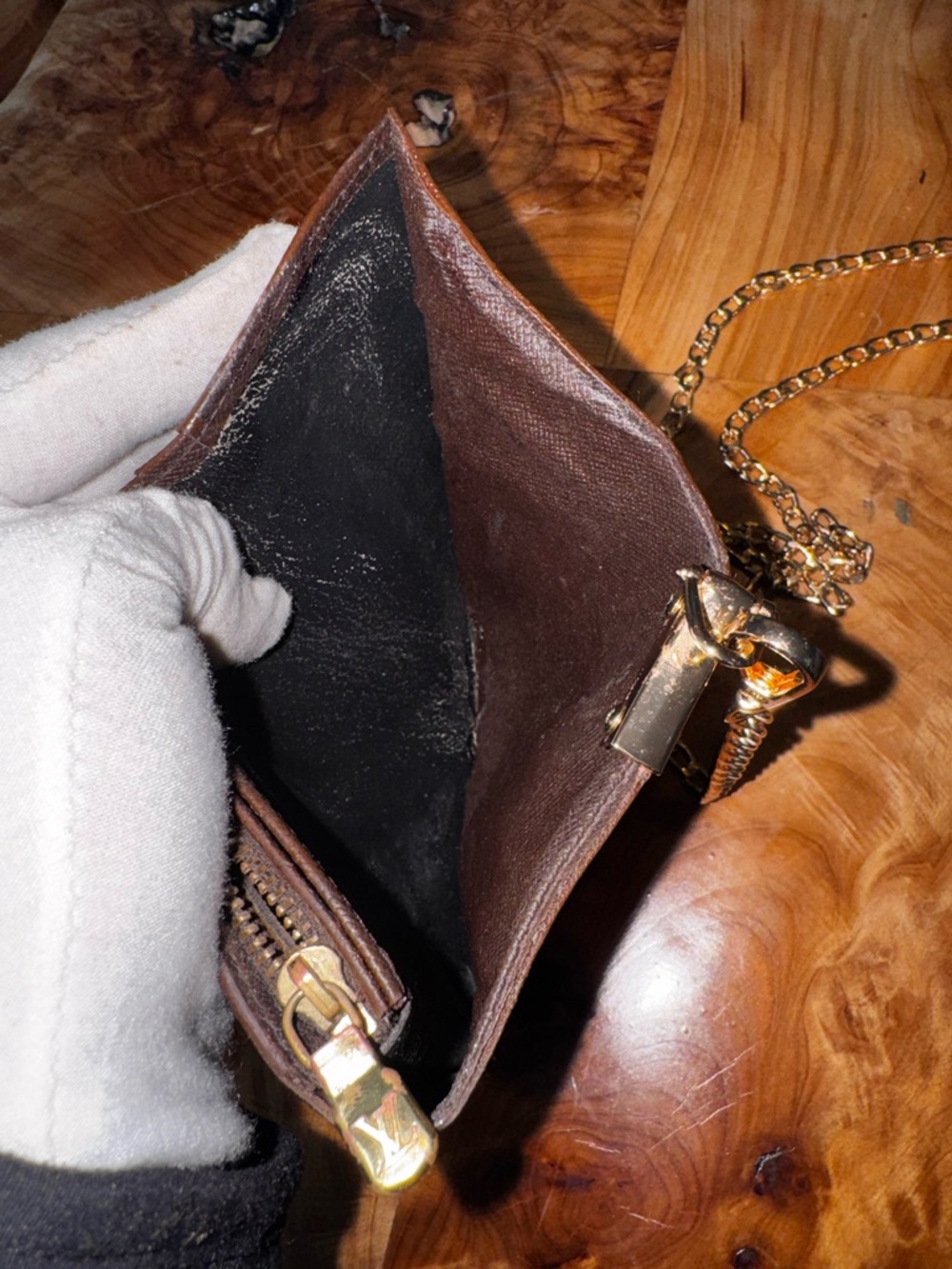 Damier Ebene Porte-Monnaie
Billets Trésor Wallet converted vintage - Picture 12 of 17